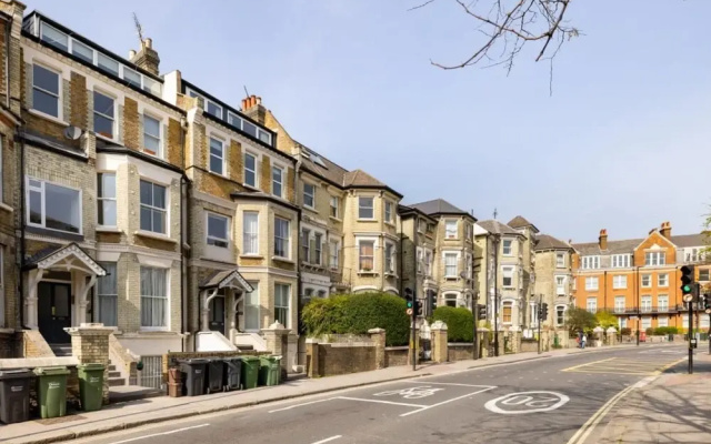 The West Hampstead Retreat - Modern & Bright 1bdr Apartment