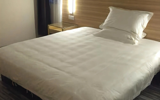 City Business Hotel