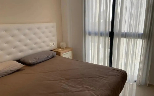 Sunny Penthouse Near Zenia Beach