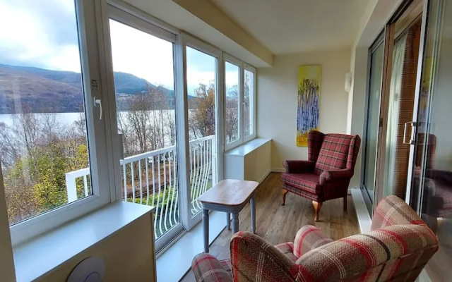 Loch Rannoch Highland Club Pine Marten Lodge 07
