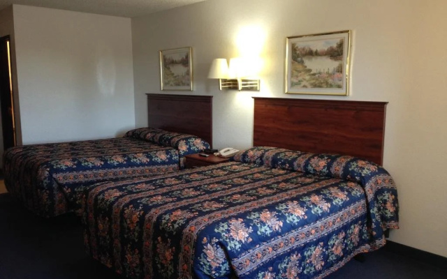 Econo Inn and Suites