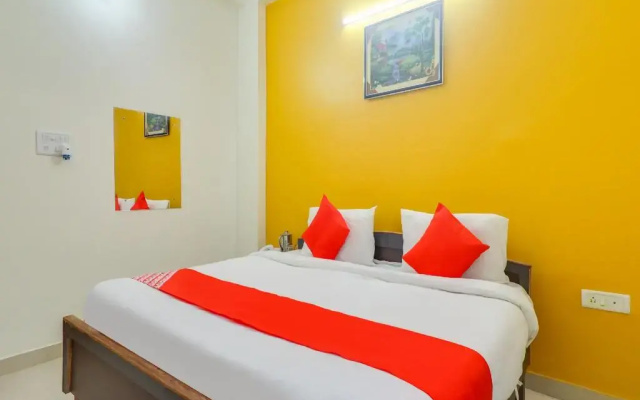 Deep Comfort Inn by OYO Rooms