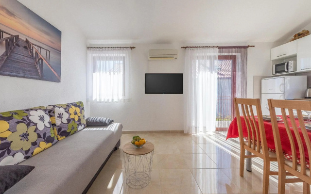 Apartments Pleadin