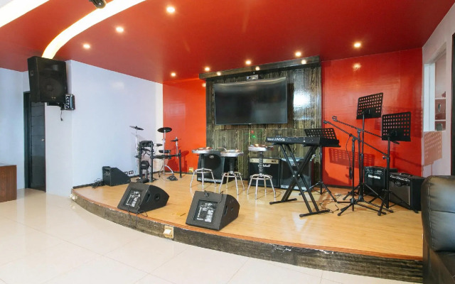 Walk Inn Hotel by Reddoorz