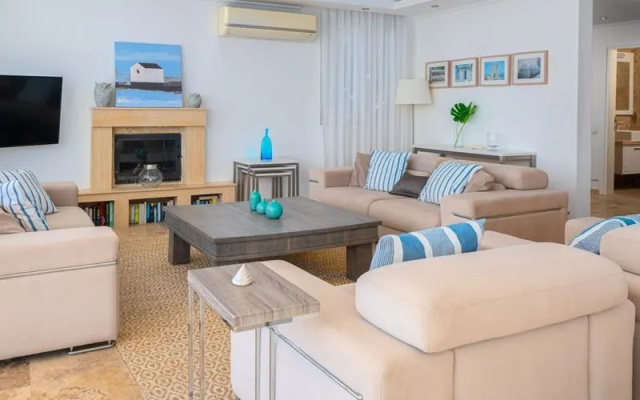 Villa Waratah