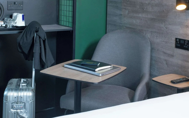 Ibis Styles London Gatwick Airport