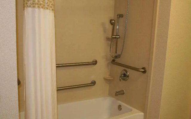 Hampton Inn & Suites Sacramento-Elk Grove Laguna