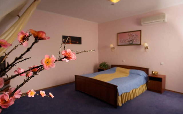 Отель Old Port