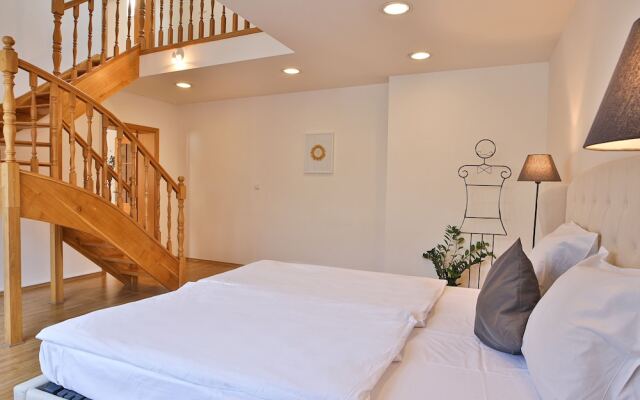 Отель Wenceslas Square Duplex by easyBNB комната для гостей