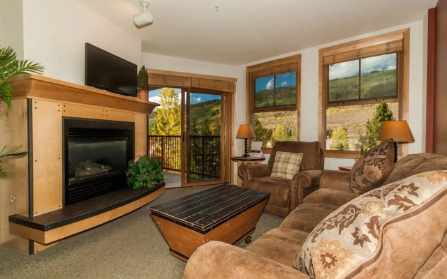 Silver Mill #8222 - 1 Br Condo