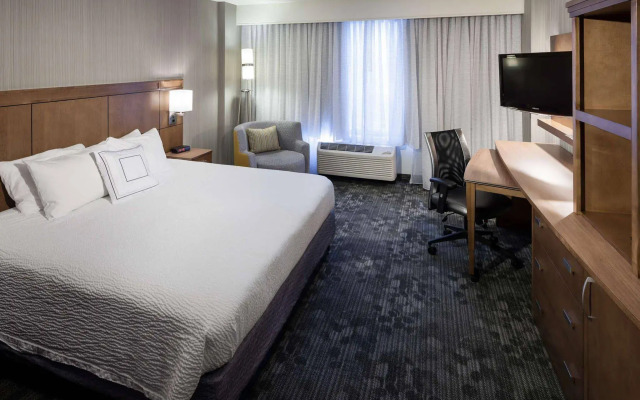 Courtyard by Marriott Charlottesville University Medical Ctr
