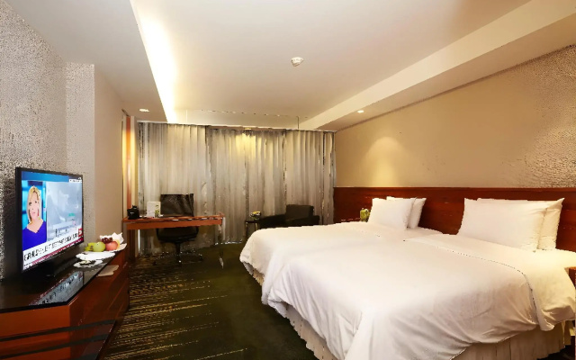 Lao Plaza Hotel