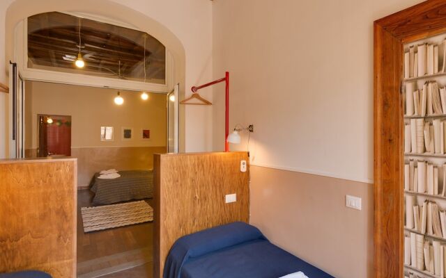 Отель Rome Accommodation - Baullari III комната для гостей