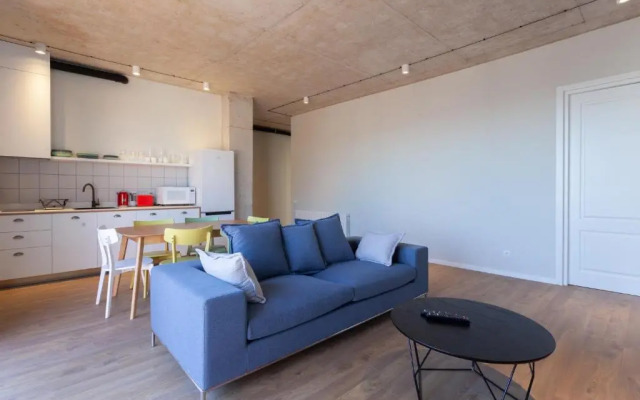stylish 3BR apt with 2 balconies in historic Tbilisi