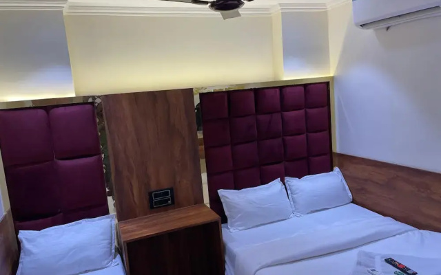 Hotel Sai Palace