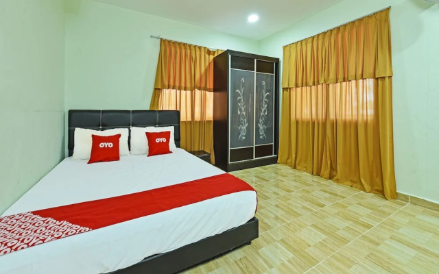 OYO 90315 Chalet Pantai Rantau Panjang