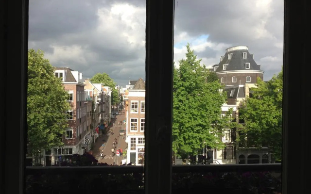 Bij Tijn op de Gracht