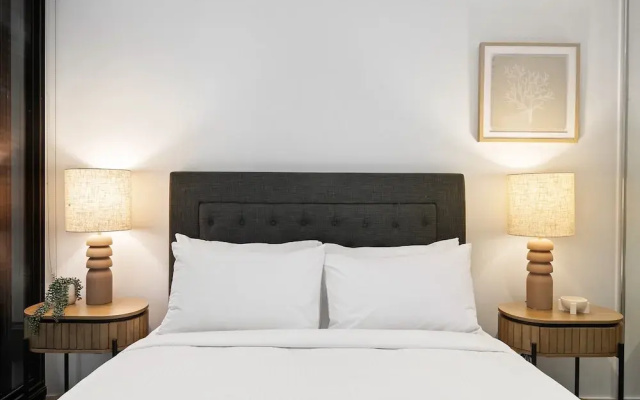Elegant 1-bed Apartment With Premium Amenities