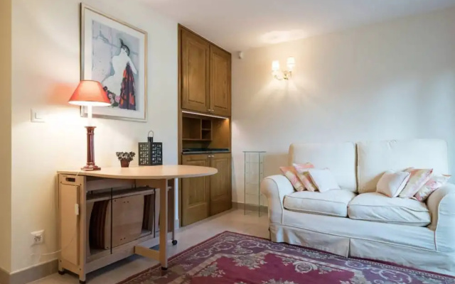 Sangata One Bedroom Luxury Apartment