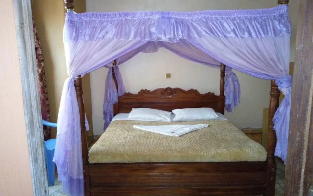 Pristine Paradise Hotel