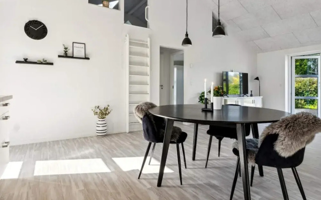 4 Star Holiday Home in Borkop