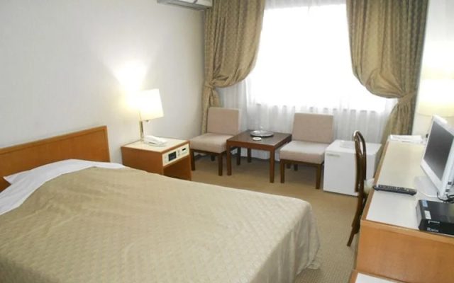 Green Plaza Hotel