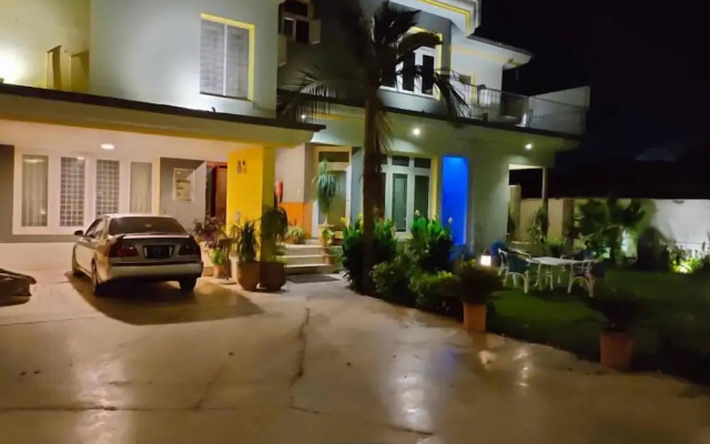 The Exclusive House