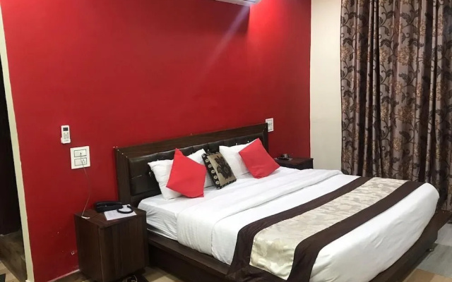 Hotel Grand Raga