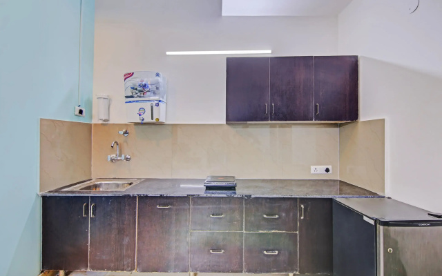 Super OYO Townhouse Saket Residency 1 Delhi