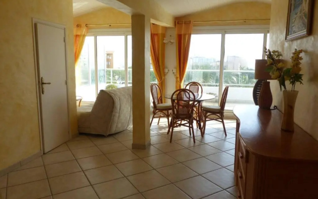 Appartement Le Lavandou, 2 pièces, 4 personnes - FR-1-308-47