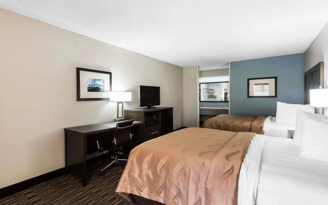 Quality Inn & Suites Mooresville - Lake Norman