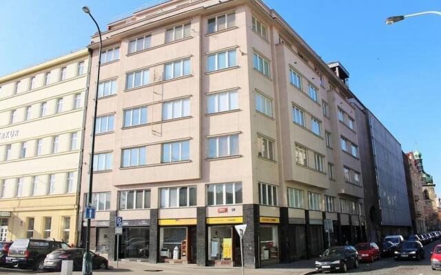 McSleep Hostel Prague вид на фасад