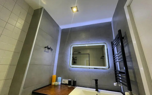 Redco ALPIC Studio Apartment near Gondola