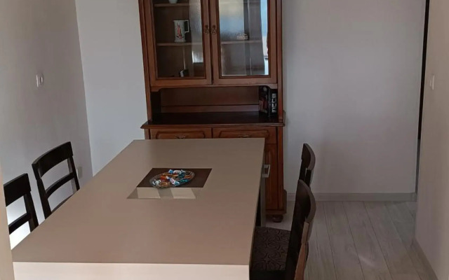 Opremljen stan na Alipašin Polju