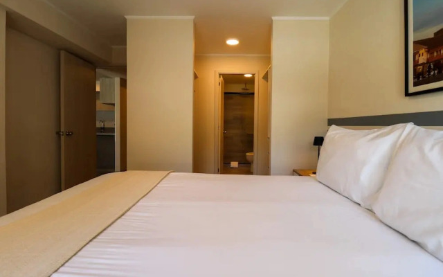 w Alluring 1BR With Balcony in Miraflores