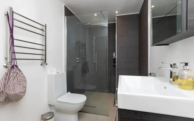 Lovely 1 Bedroom Apartment in Colourful Notting Hill