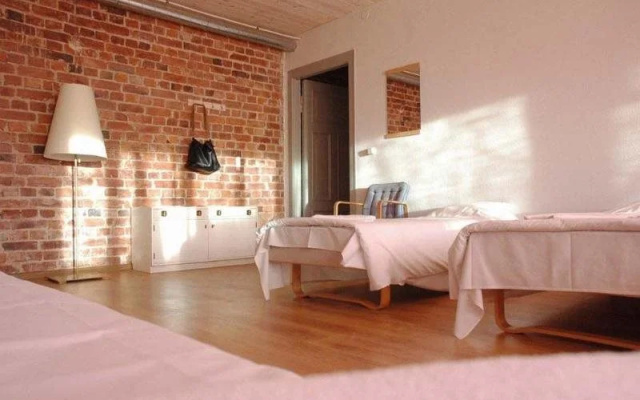 16 Eur Hostels Fat Margarets