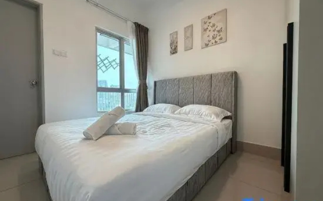 Kuala Lumpur Razak City Residence near TRX | Pool & Gym