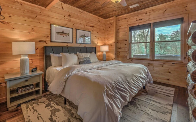 Aska Pines by Escape to Blue Ridge