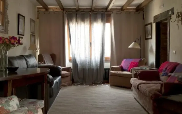 Casa Cigüenza