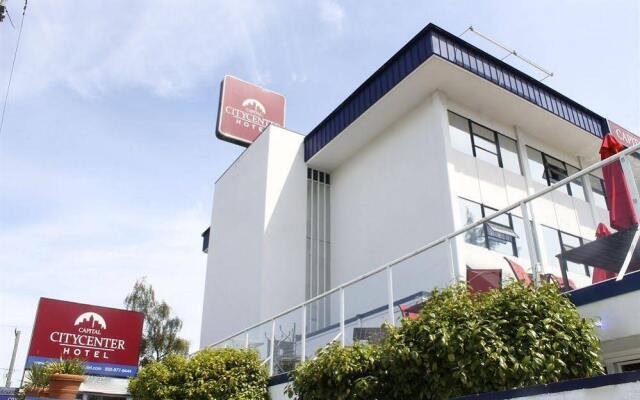 Отель Capital CityCenter Hotel Канада, Виктория - отзывы, цены и фото номеров - забронировать отель Capital CityCenter Hotel онлайн вид на фасад