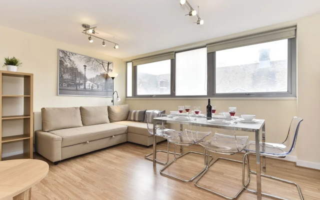 Allen Gardens Apartments