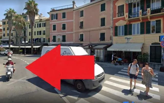 Sestri Viale Roma 15 Superior