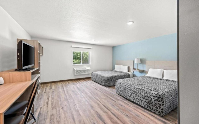 WoodSpring Suites Jackson Hub City
