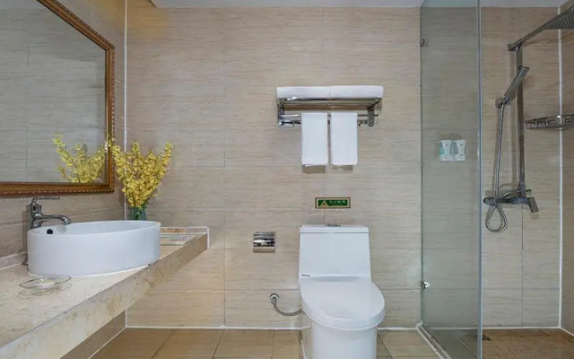 Vienna Hotel Anhui Bozhou Lixin Yuanli Plaza