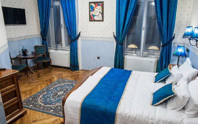 Cotton House Budapest