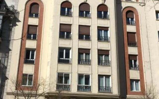 Отель Hostal Retiro вид на фасад