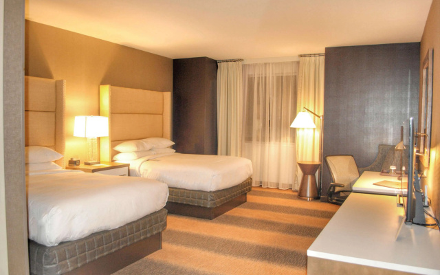 Doubletree By Hilton Reading