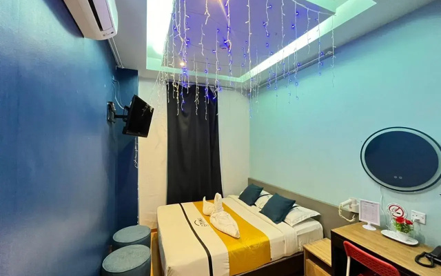 OYO 205 Smile Hotel Wangsa Maju