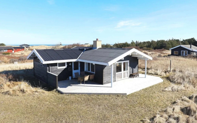 6 Person Holiday Home in Hirtshals